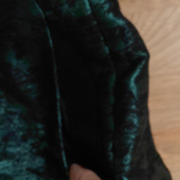 J. Crew Rockin’ Emerald Capri Pants - Picture 3 of 14